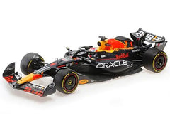 Red Bull Racing RB19 #1 Max Verstappen "Oracle" Winner F1 Formula One "Italian GP" (2023) with Driver Limited Edition to 160 pieces Worldwide 1/18 Diecast Model Car by Minichamps - View 2