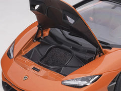 Lamborghini Centenario Arancio Argos / Pearl Orange with Carbon Top 1/18 Model Car by Autoart - View 6